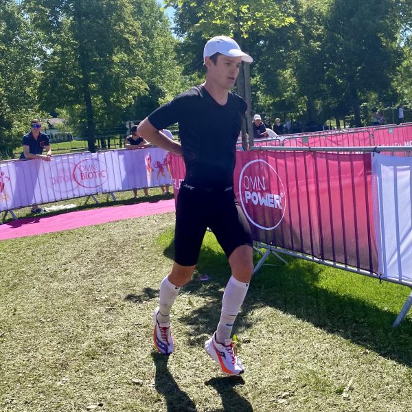 1C82F868-0D59-4461-A1B6-DEE9FCB9956B_1_201_a